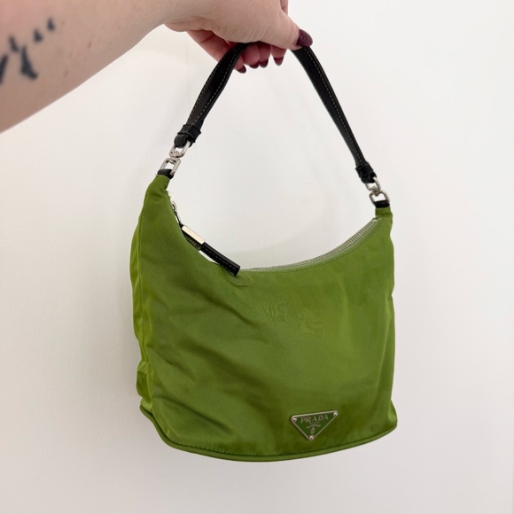 Vintage Prada Y2K Chartreuse Olive Green Nylon Tessuto Shoulder Bag *RARE* - Picture 8 of 10